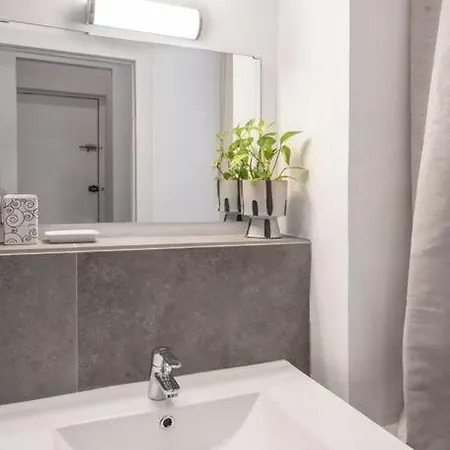 Precioso Apartamento Nuevo En Centro 6 Pax Wifi