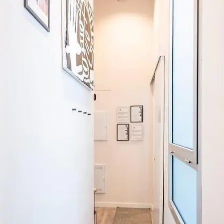 Apartment Precioso Apartamento Nuevo En Centro 6 Pax Wifi Seville