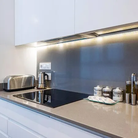 Precioso Apartamento Nuevo En Centro 6 Pax Wifi *