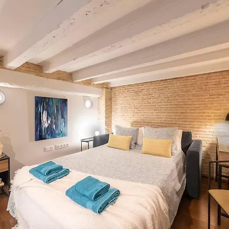 Precioso Apartamento Nuevo En Centro 6 Pax Wifi Apartment